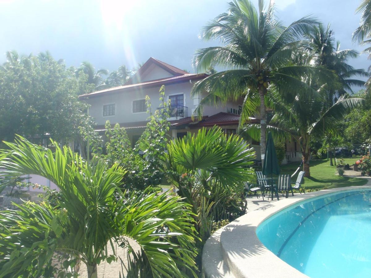 Las Flores Beachside Hotel Catmon Exterior photo
